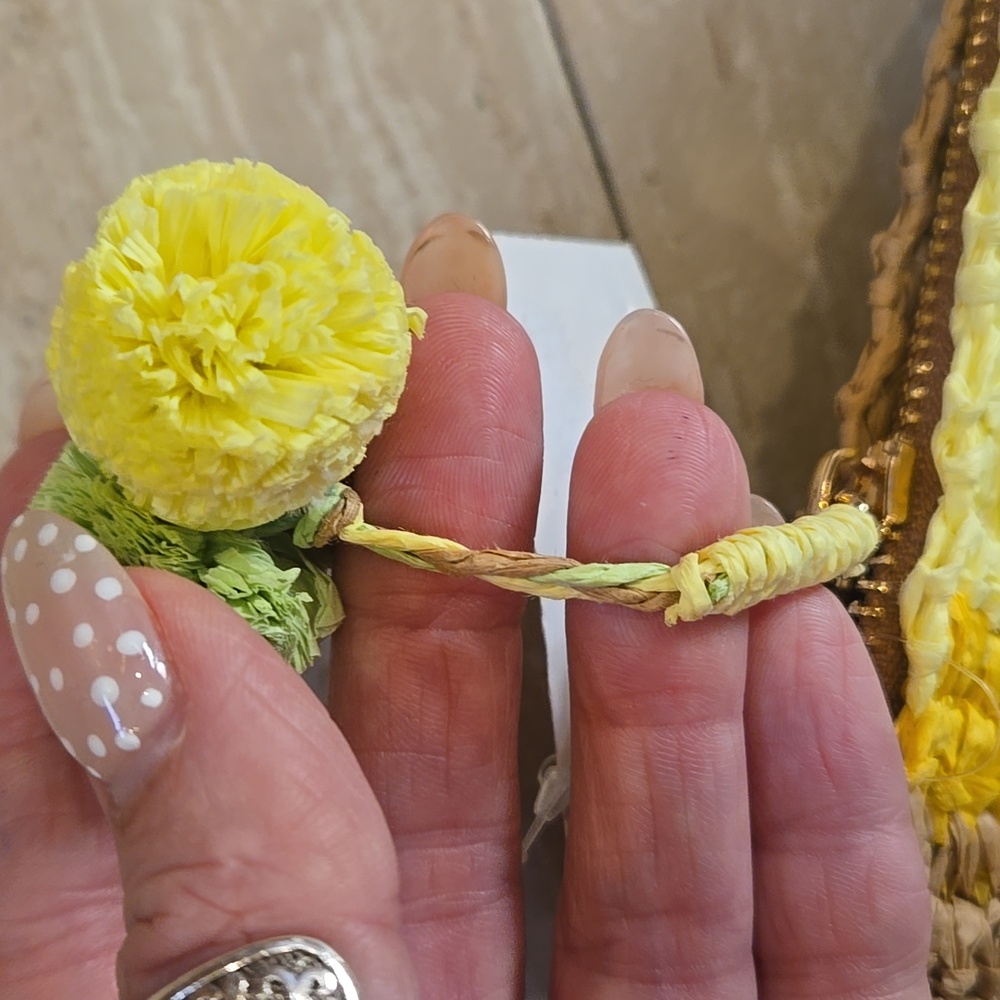 New LOFT Lemon Slice Raffia Zipper Pouch/Clutch - Picture 3 of 9